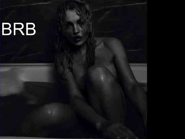 Margo77-1 live female cam on bongacams
