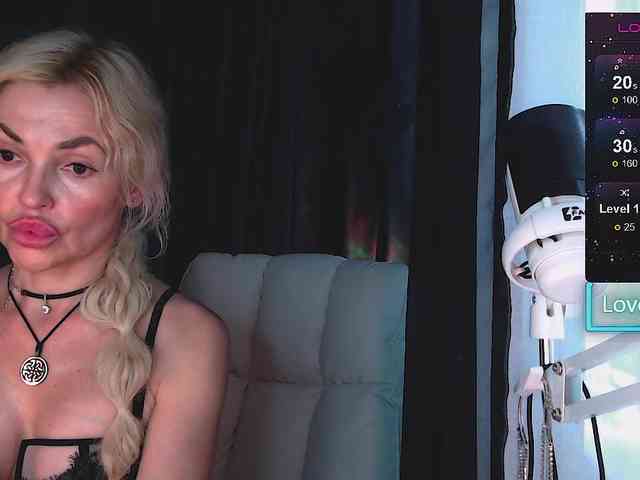 Margo77-1 webcam