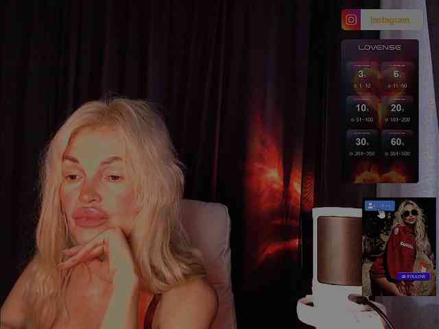 Margo77-1 live female cam on bongacams