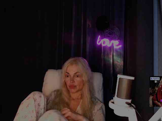 Margo77-1 webcam