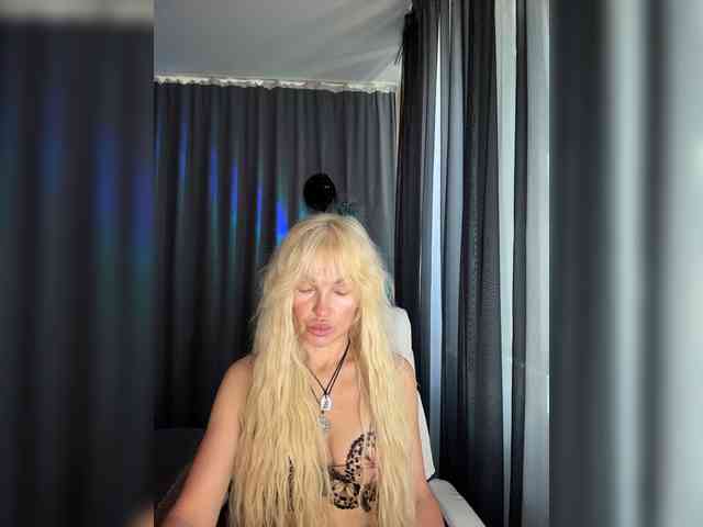 Margo77-1 webcam