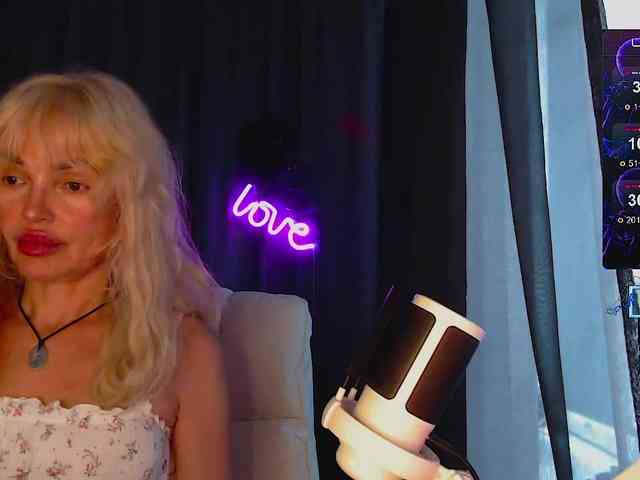 margo77-1's live room