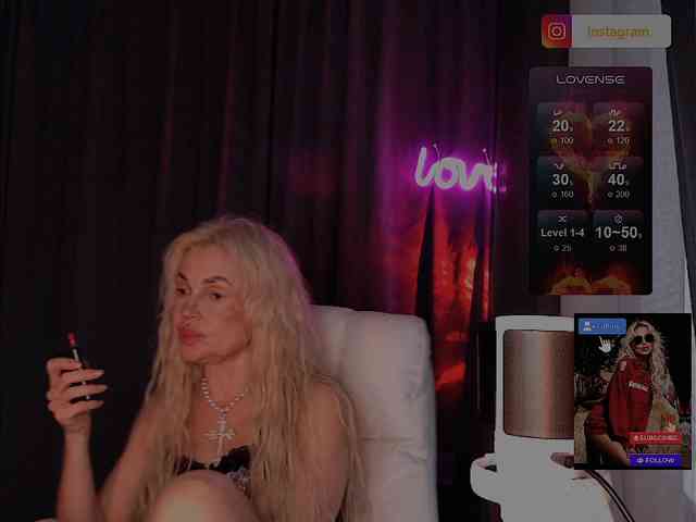 Margo77-1 live female cam on bongacams