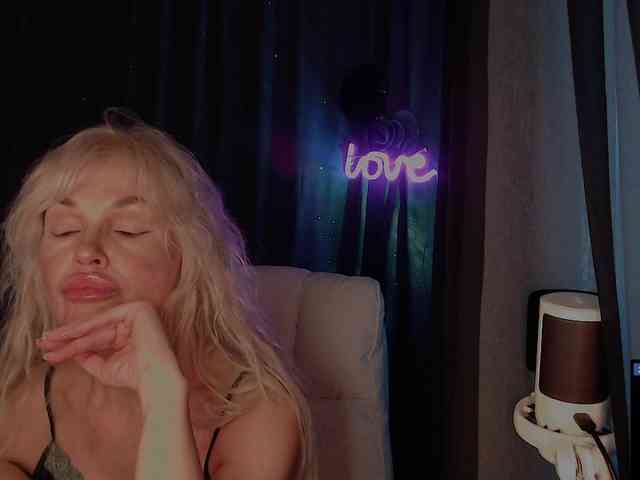 Margo77-1 webcam