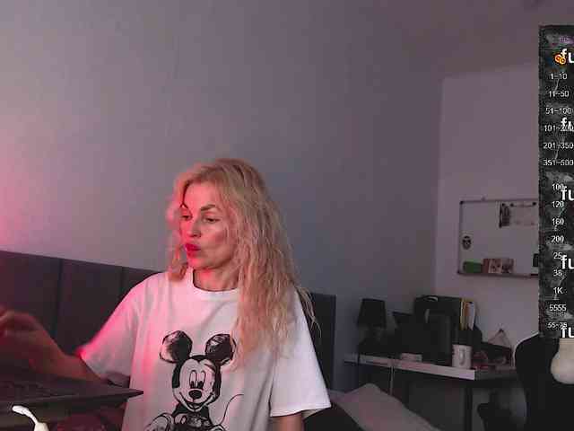Margo77-1 webcam