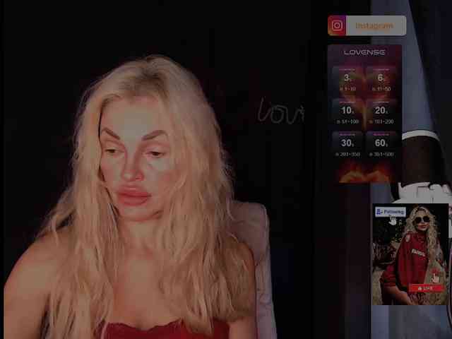 Margo77-1 live female cam on bongacams