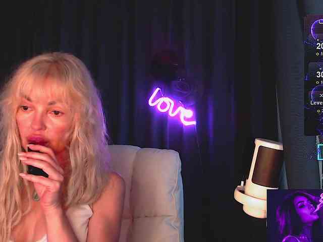 Margo77-1 webcam