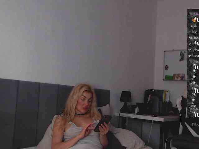 Margo77-1 webcam