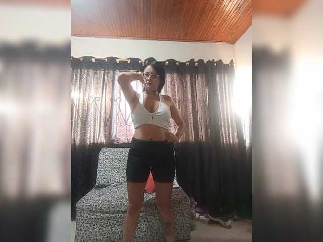 katy-bello