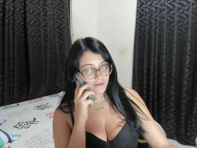 katy-bello katy-bello