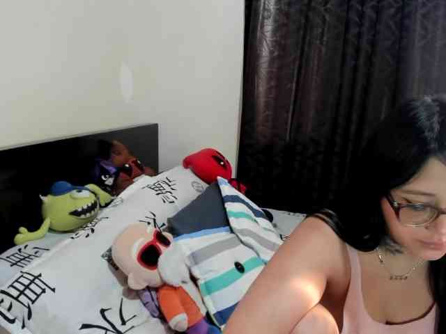 katy-bello webcam