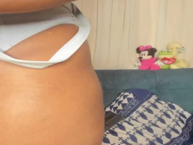 CarolinnaGomez live cam on BongaCams