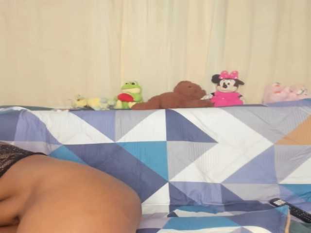 CarolinnaGomez live cam on BongaCams