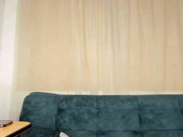 CarolinnaGomez webcam