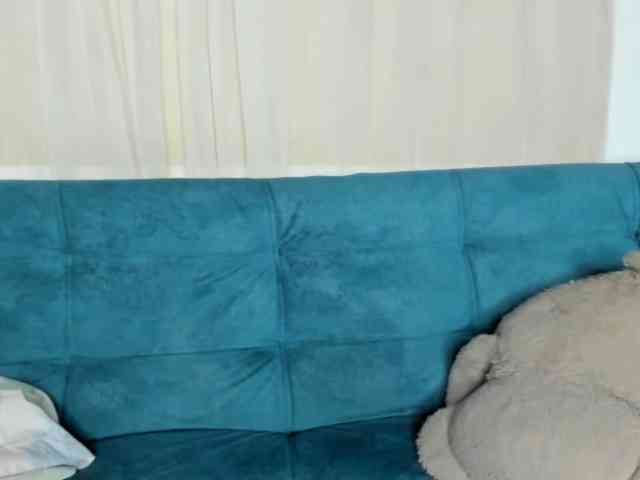 CarolinnaGomez webcam