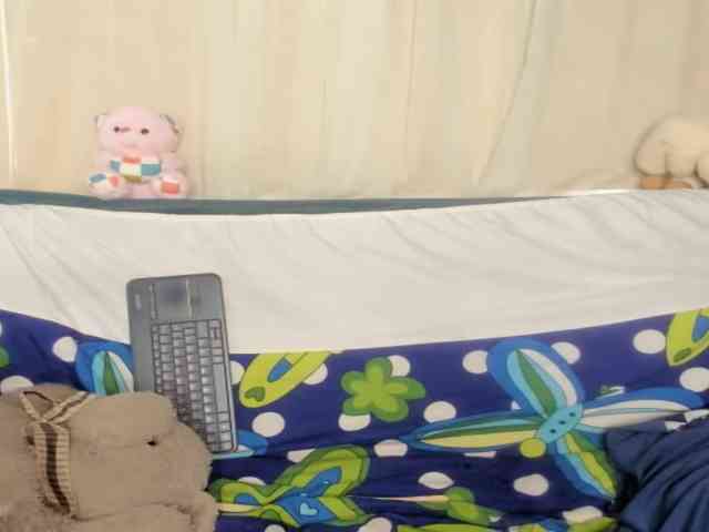 CarolinnaGomez webcam
