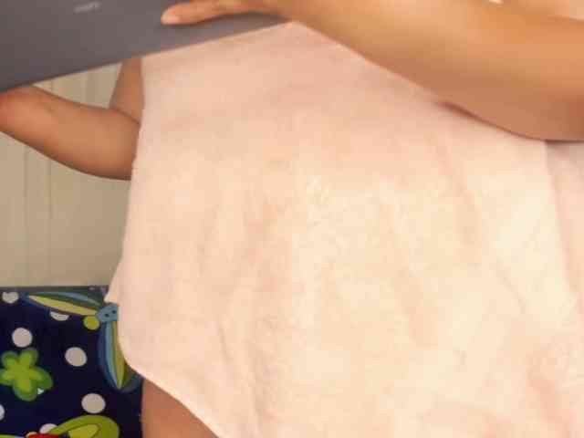 CarolinnaGomez webcam