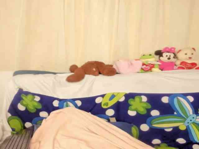 CarolinnaGomez webcam