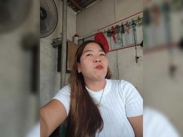 Harneytrix's BongaCams show and profile