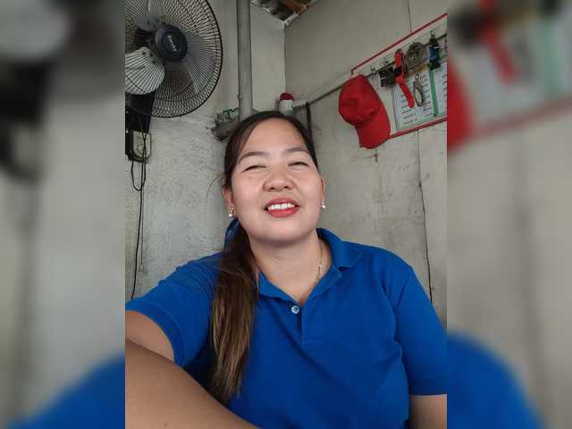 Harneytrix's BongaCams show and profile