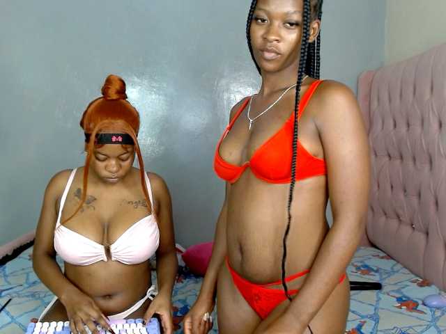 Royal309 live cam on BongaCams