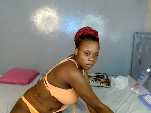 Royal309 live cam on BongaCams