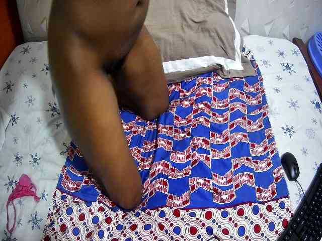 sally-cruz1 Live Webcam on BongaCams