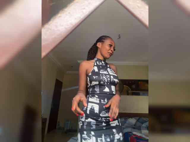 QwinDrip Live Webcam on BongaCams