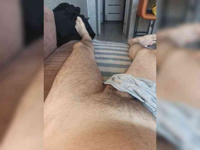 Jeka8010's cam show statistics and live stream