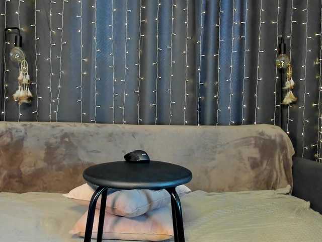 Ashley-Nicks live cam on BongaCams