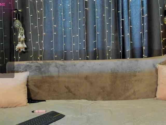 Ashley-Nicks webcam