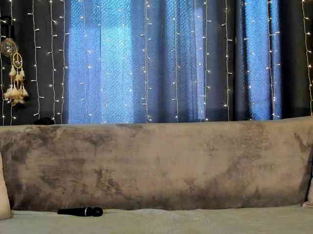 Ashley-Nicks webcam