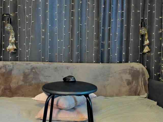 Ashley-Nicks webcam