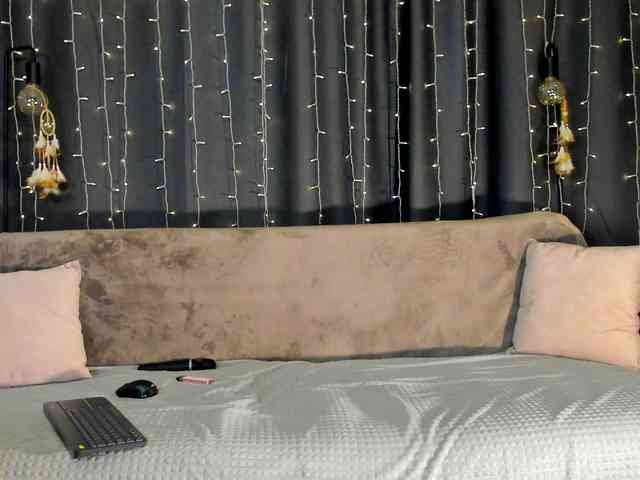 Ashley-Nicks webcam