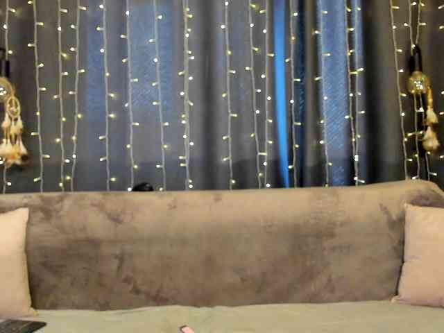 Ashley-Nicks webcam