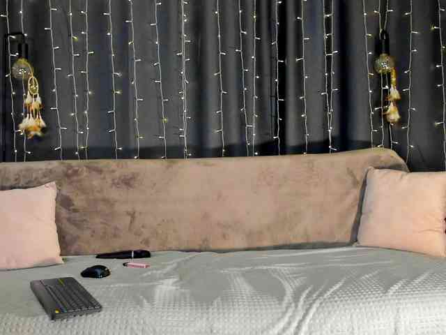 Ashley-Nicks webcam