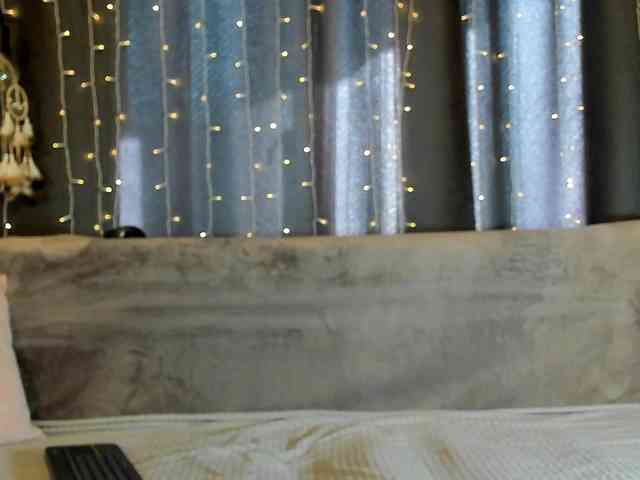 Ashley-Nicks webcam