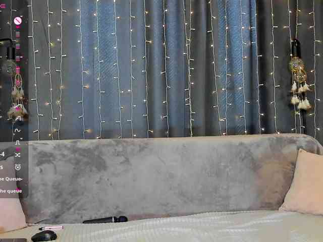 Ashley-Nicks webcam