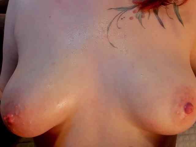 Ashley-Nicks webcam