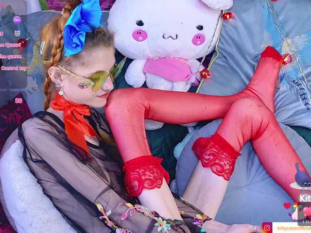 KittyRaine live cam on BongaCams