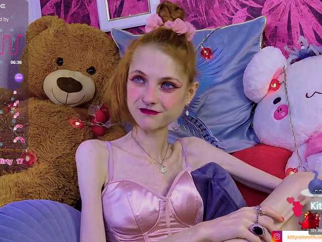 KittyRaine live cam on BongaCams