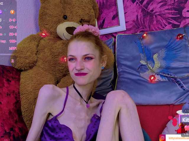 KittyRaine live cam on BongaCams