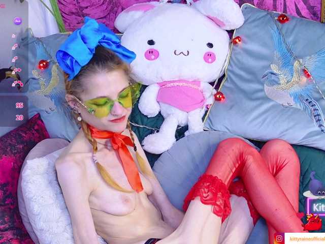 KittyRaine live cam on BongaCams
