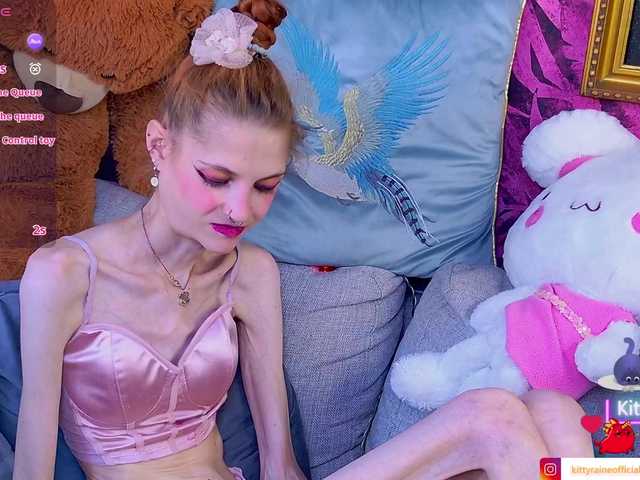 KittyRaine live cam on BongaCams