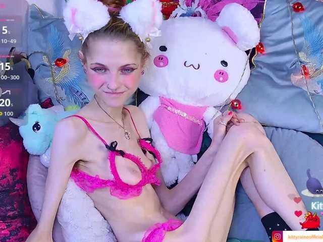 KittyRaine live cam on BongaCams