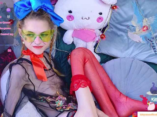 KittyRaine live cam on BongaCams