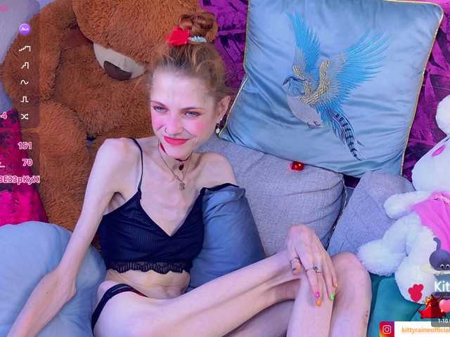 KittyRaine live cam on BongaCams