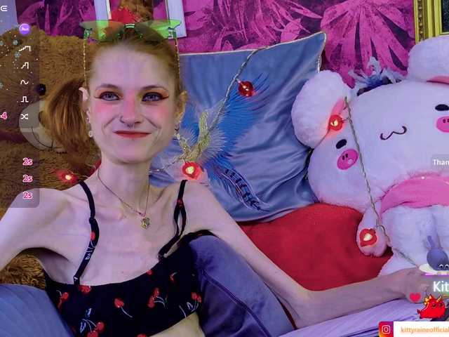 KittyRaine live cam on BongaCams