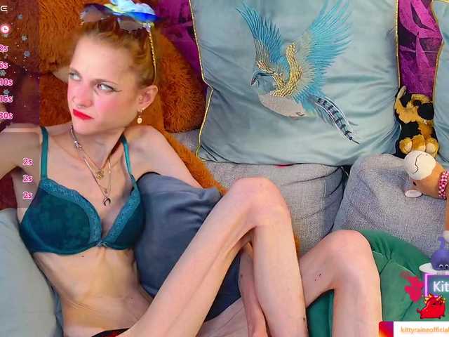 KittyRaine live webcam show