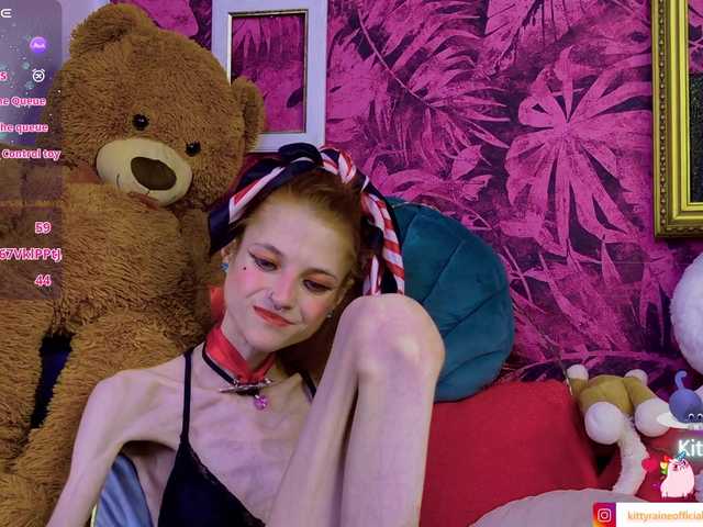 KittyRaine live cam on BongaCams